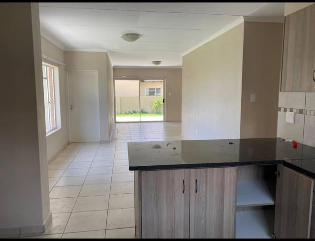 3 BEDROOM HOUSE FOR SALE IN WATERKLOOF EAST